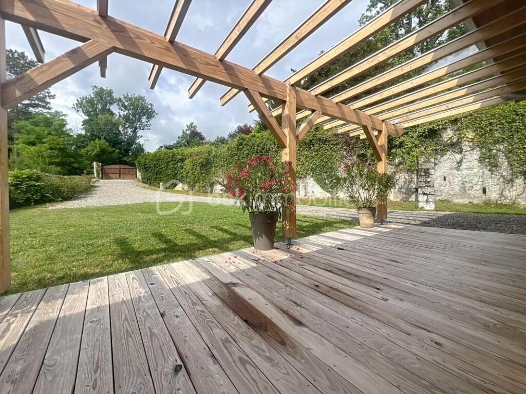 *** MAISON NEUVE DE 159 m² A MEYLAN SECTEUR ROCHASSON*** Frais de notaire réduits 3% seulement – 6 pièces – 4 chambres – 159 m²