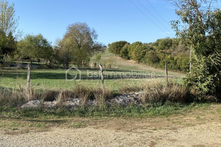 Terrain à vendre à Bruniquel