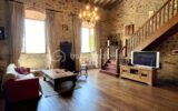 Appartement exceptionnel de 148 m² dans château médiéval du XIIème siècle – 8 pièces – 3 chambres – 148 m²