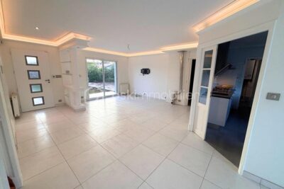 Maison de plain-pied, garage, piscine – 5 chambres – Environnement privilégié – 7 pièces – 5 chambres – 186 m²