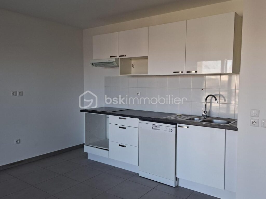 Vivez le rêve marseillais : Un havre urbain au cœur du 10e arrondissement – 3 pièces – 2 chambres – 52 m²