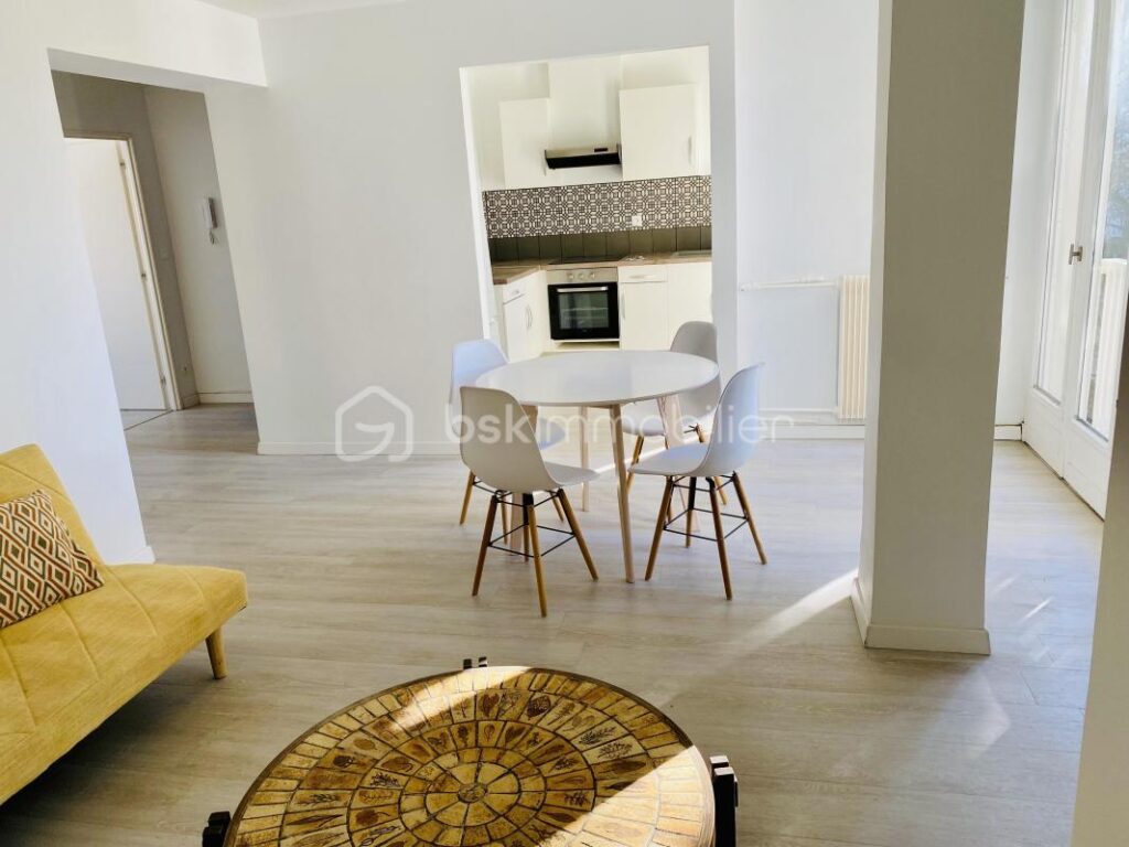 📍 NÎMES : Appartement T3 Lumineux – 3 pièces – 2 chambres – 67 m²