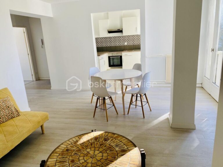 📍 NÎMES : Appartement T3 Lumineux – 3 pièces – 2 chambres – 67 m²