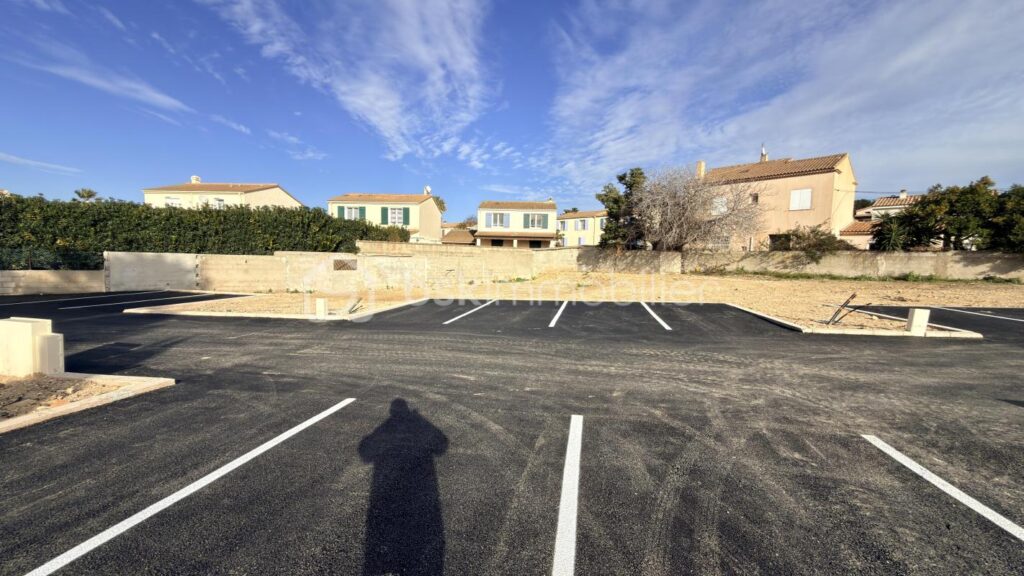 Rare – Terrain 293 m² en Front de Mer avec accès plage – Port-de-Bouc – NR pièces – NR chambres – 293 m²