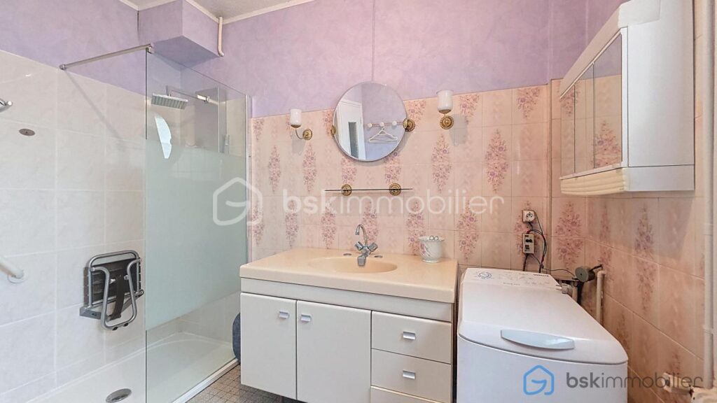 Maison semi-individuelle 4 chambres jardin garage – 6 pièces – 4 chambres – 100 m²