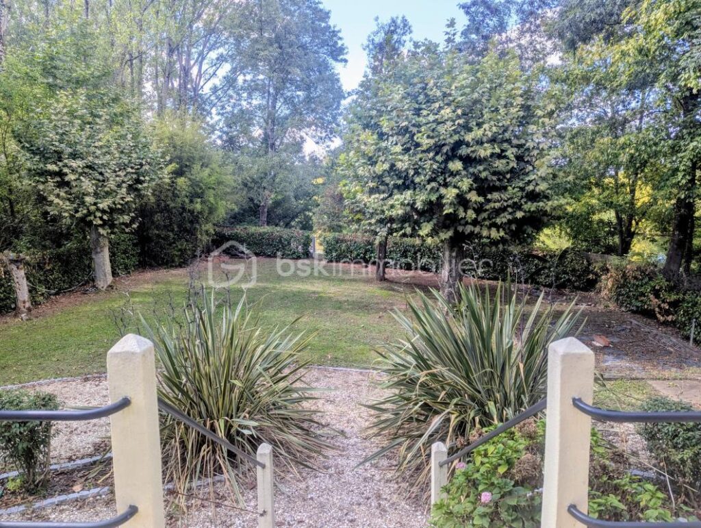 Coup de coeur – 5 pièces – 2 chambres – 98 m²