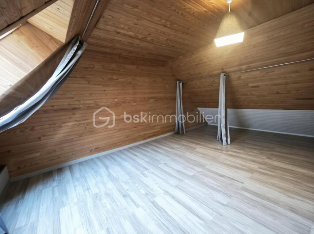 Claire ROSSIGNOL by BSK IMMOBILIER propose à Mazangé – 4 pièces – 3 chambres – 115 m²