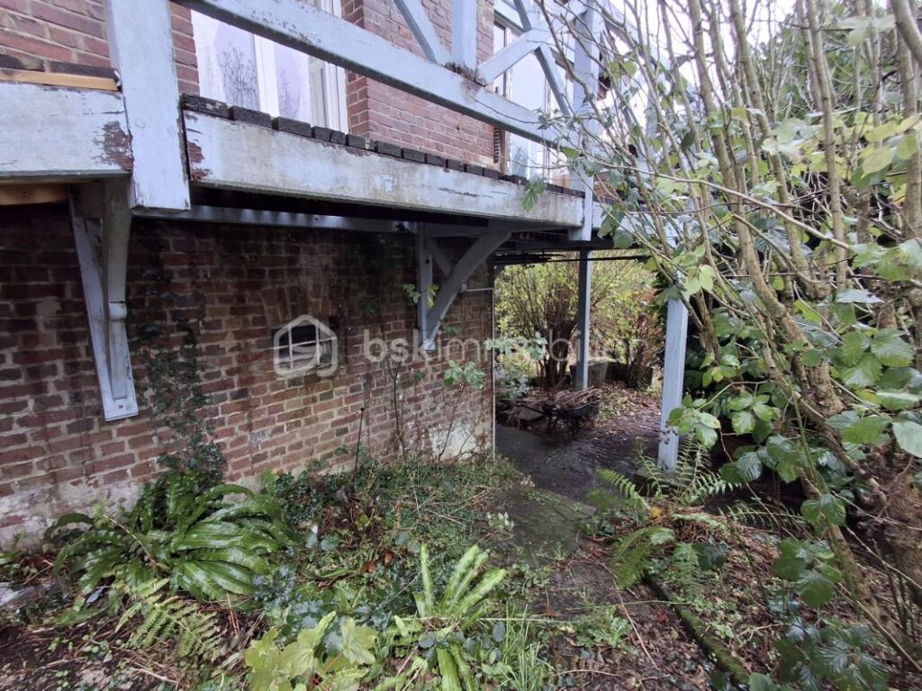 ***CHARMANTE MAISON ANCIENNE 3 CHAMBRES 115 M2 HAB SUR BEAU JARDIN 650 M2 AUX PORTES DE DIEPPE*** – 6 pièces – 3 chambres – 115 m²