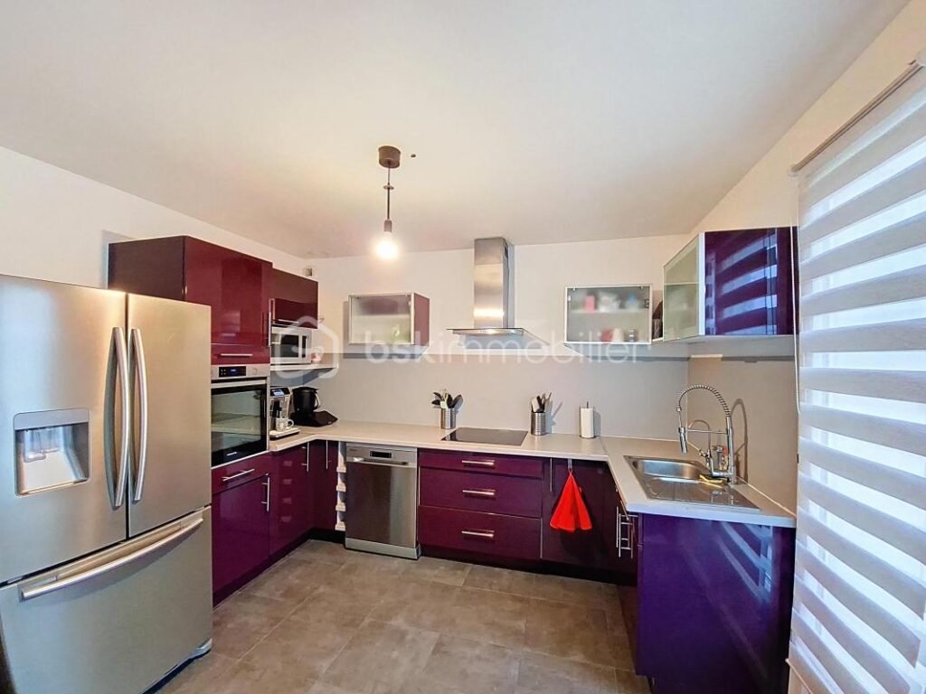 Maison familiale rénovée – 174 m² – Donnemarie-Dontilly – 6 pièces – 5 chambres – 174 m²