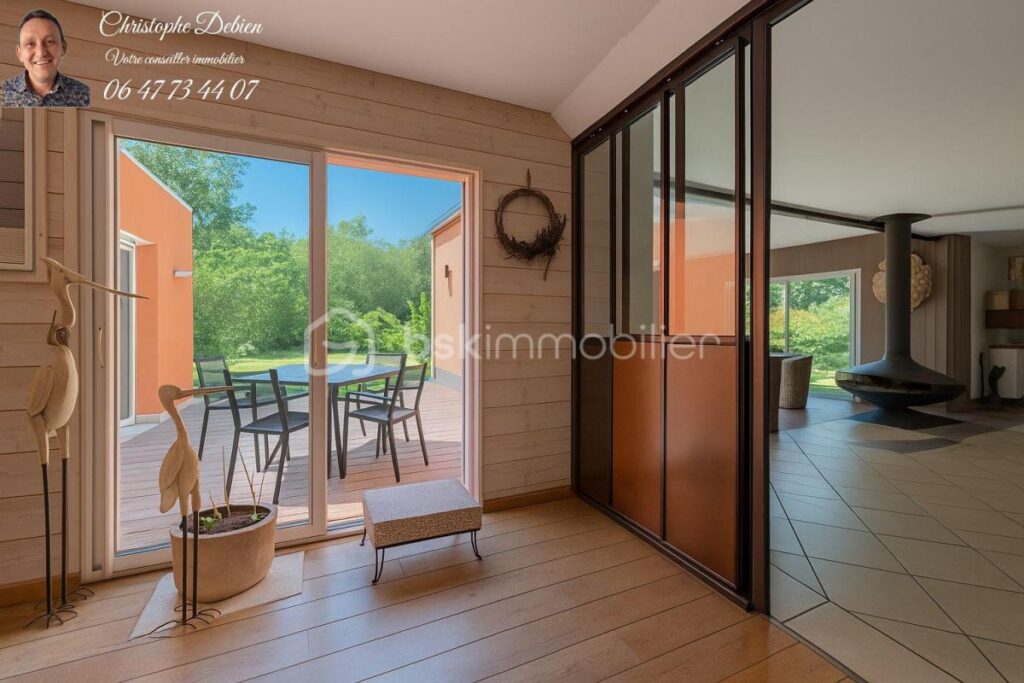 🌿 CADRE DE VIE D’EXCEPTION AUX PORTES DE NANTES — MAISON DE 246 M² AVEC PISCINE & ÉTANG – 7 pièces – 5 chambres – 246 m²