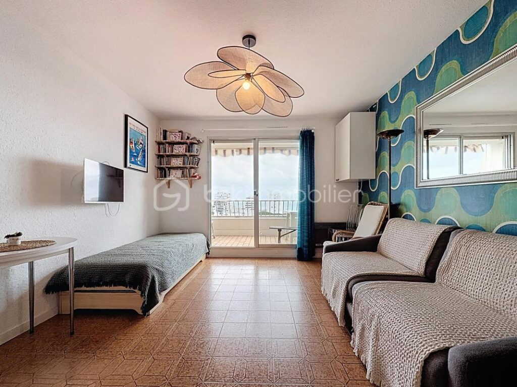 STUDIO 22m2 AVEC VUE MER ET PARKING – 1 pièce – NR chambres – 22 m²