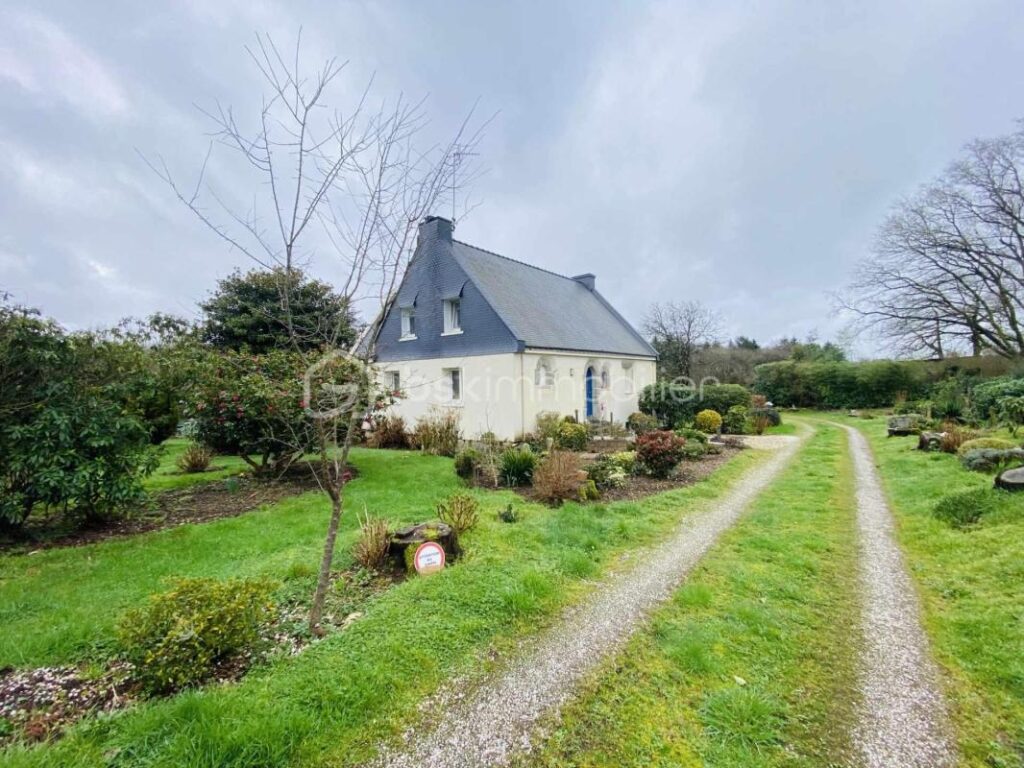 Maison Néo-Bretonne d’environ 140 M² (Proximité de VANNES/ 5 Minutes) – 7 pièces – 5 chambres