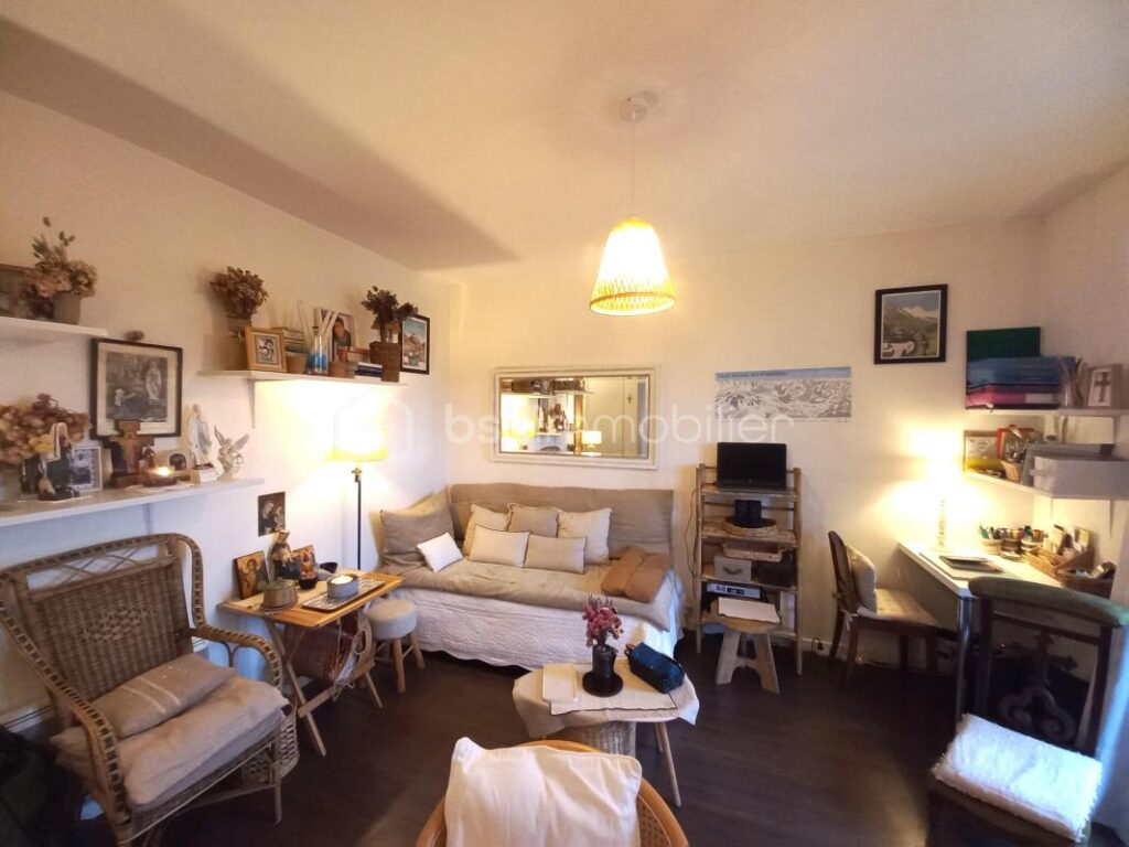 Appartement sécurisé au centre ville de Lourdes – 3 pièces – 1 chambre – 36 m²