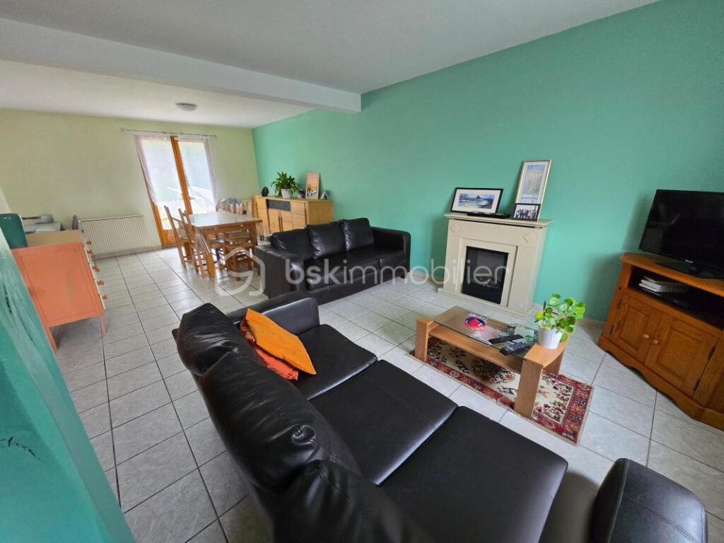 Magnifique Pavillon de plain pied de 128m² à Nevers – 7 pièces – 6 chambres – 128 m²