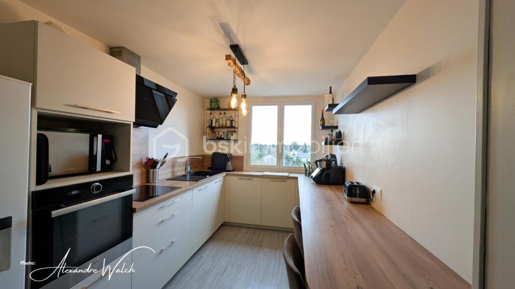 EXCLUSIVITÉ – Duplex lumineux 4 pièces – Vue dégagée – Orléans – 4 pièces – 3 chambres – 91 m²