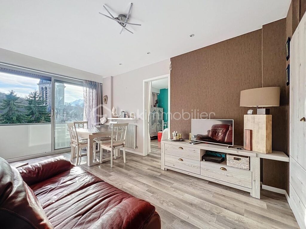 ***COUP DE COEUR POUR CE NID DOUILLET PRET A VIVRE DE 62 M A EYBENS*** – 3 pièces – 2 chambres – 61 m²