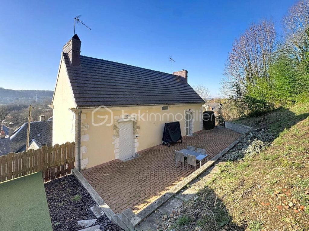 Maison Bourgeoise au coeur d’un bourg – 5 pièces – 4 chambres – 145 m²