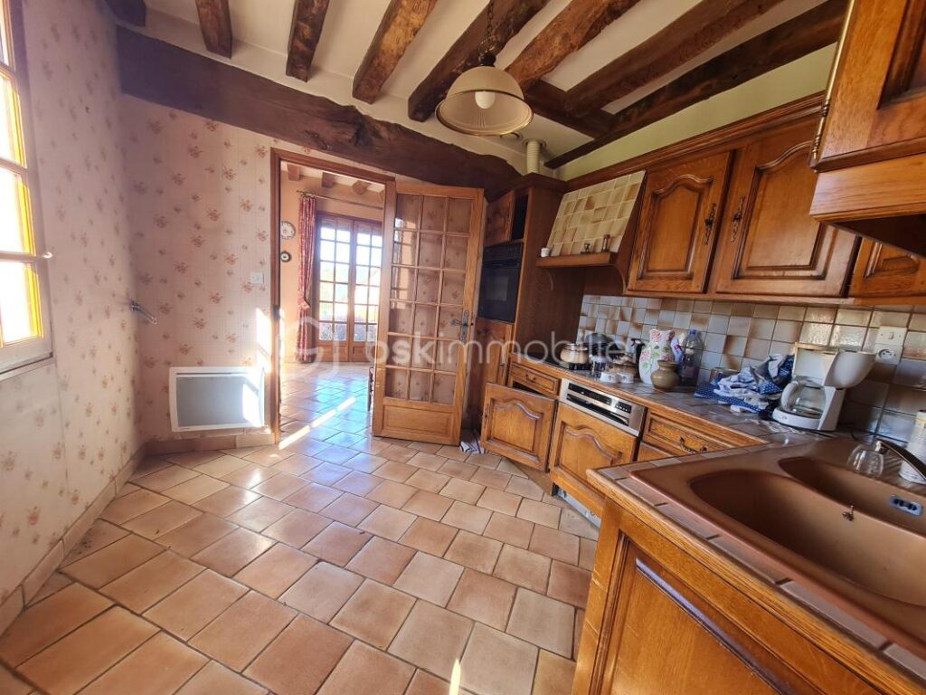 Charmante maison normande avec forêt privative – 6 pièces – 3 chambres – 135 m²