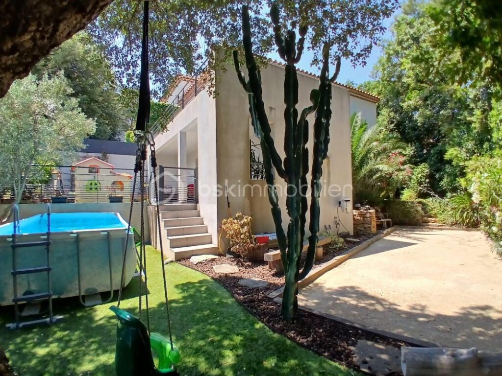 Charmante maison T4 au calme avec extérieurs paysagers – 4 pièces – 3 chambres – 100 m²