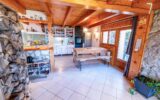 74130 – BRIZON – CHALET RÉNOVÉ 160M2 (144M2 HABITABLES) – TERRASSE, POTAGER – SUPERBE CADRE NATUREL – PROCHE DE LA VALLÉE DE L’ARVE – 6 pièces – 3 chambres – 144 m²