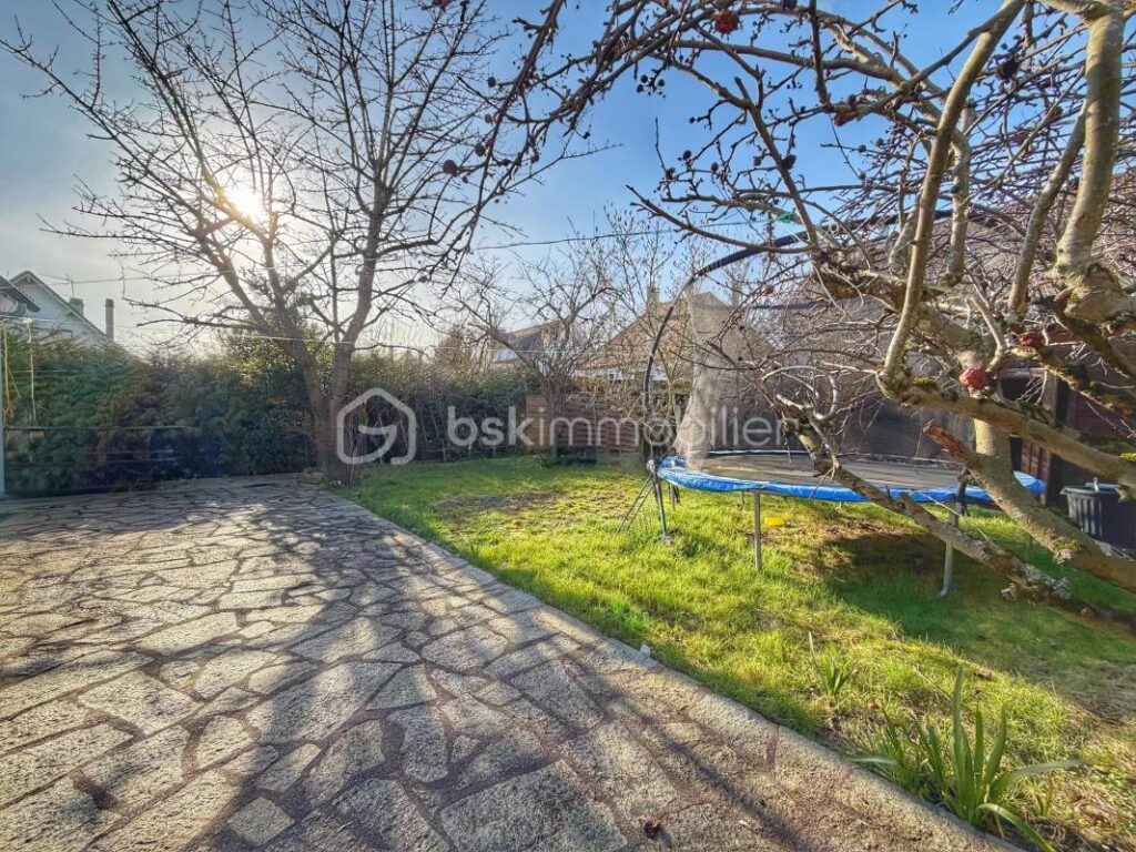 NOUVELLE PEPITE POUR POSER SES VALISES ! – 7 pièces – 4 chambres – 114 m²