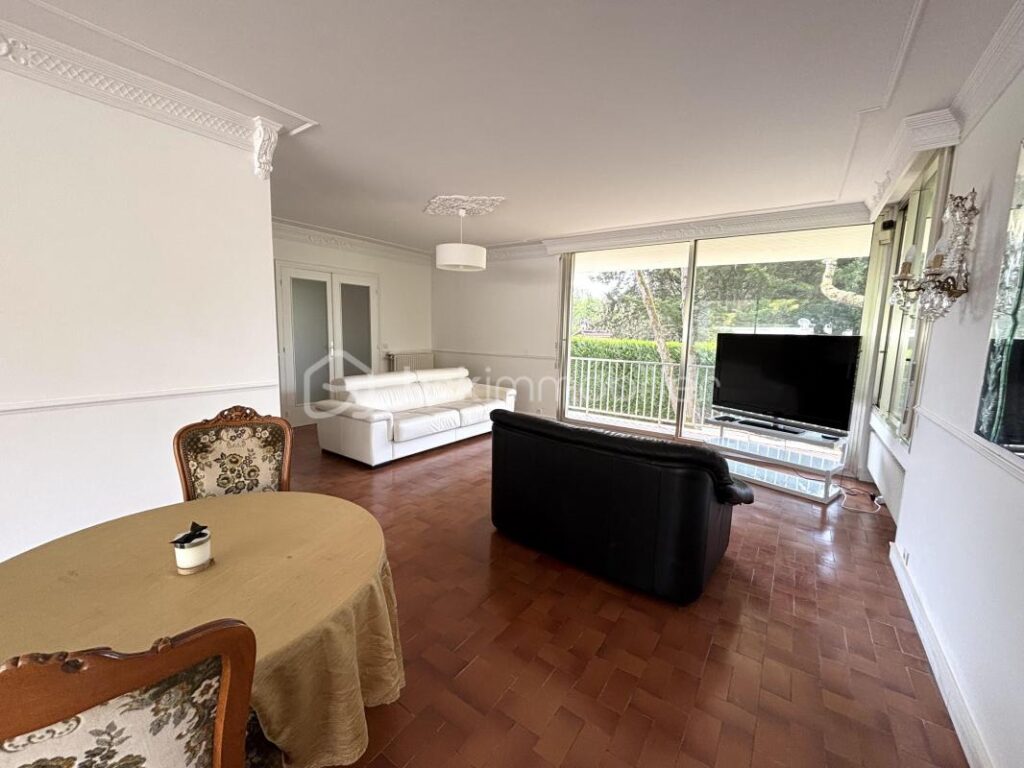 Maison d’architecte Lardy – 5 pièces – 3 chambres – 140 m²