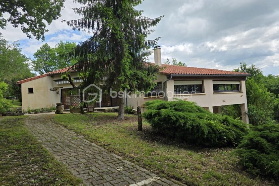 Maison à vendre à Sainte colombe en bruilhois