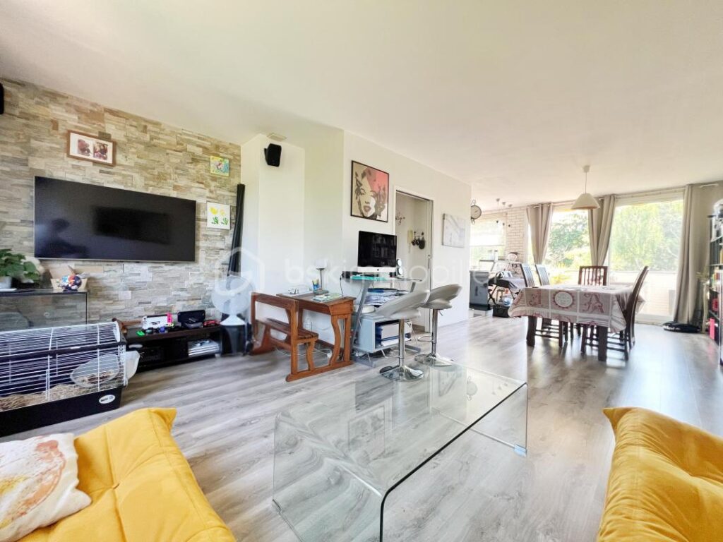 Marly-le-Roi, Résidence Les Grandes Terres – Appartement 5 pièces – 81,20 m² – Traversant Nord/Sud – Vue sur parc – 5 pièces – 3 chambres – 81 m²