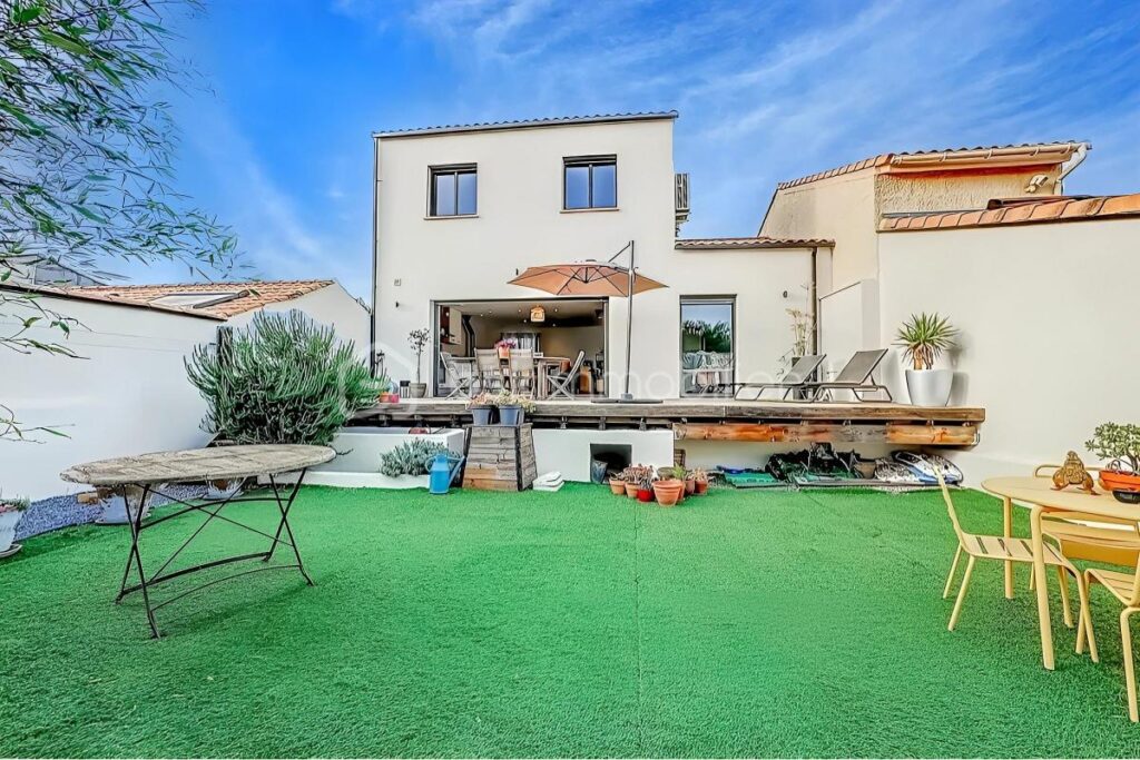 *** MAGNIFIQUE VILLA T5 de 2016 AVEC JARDIN PISCINABLE à PALAVAS *** – 5 pièces – 4 chambres – 100 m²