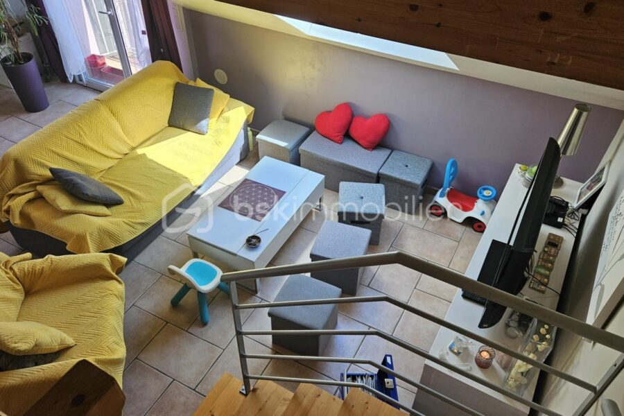 Maison à vendre à La batie neuve