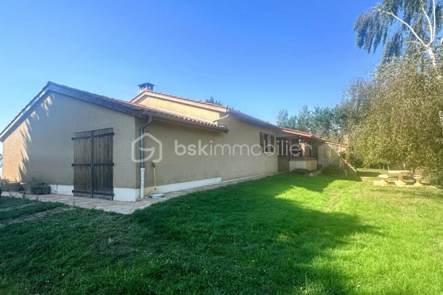 Maison à vendre à Mielan