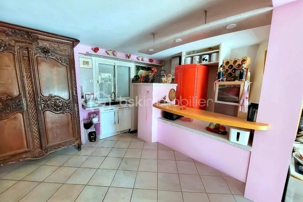 GARLIN – Maison lumineuse avec piscine, ascenseur et toit-terrasse – Vue Pyrénées – 6 pièces – 4 chambres – 145 m²