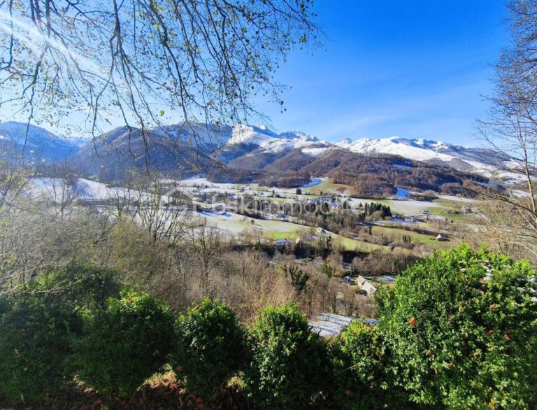 🪺 Grange Foraine Suspendue – 60 m² – Pied-à-Terre Haut de Gamme 900m d’altitude dans les Pyrénées 🪺 – 3 pièces – 2 chambres – 60 m²