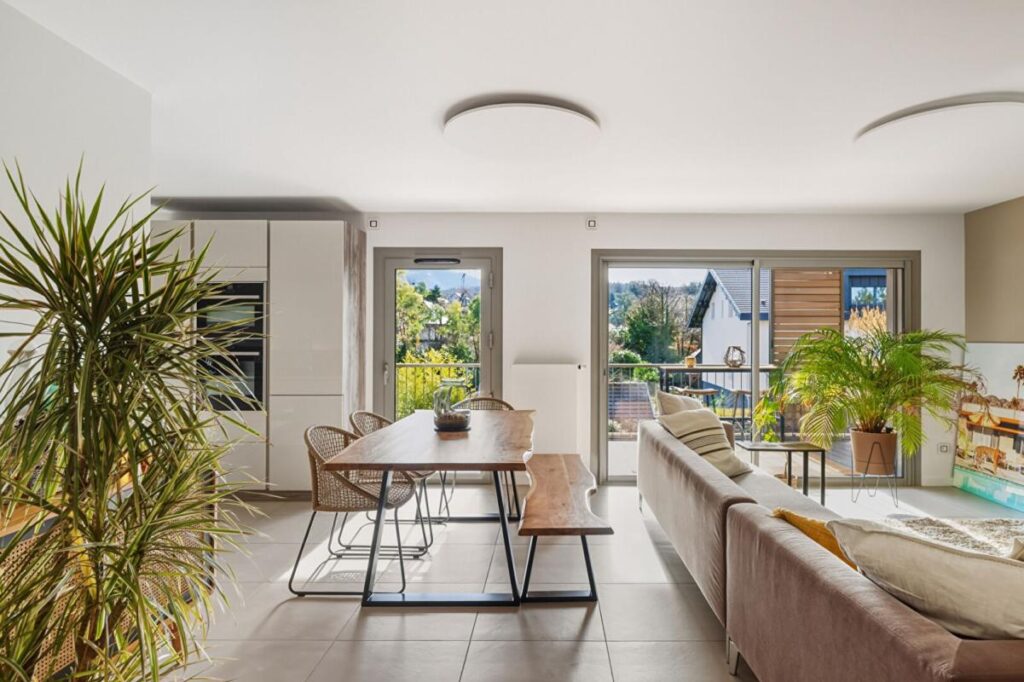 Très bel appartement situé à Menthon Saint Bernard – 3 pièces – 2 chambres – 90 m²