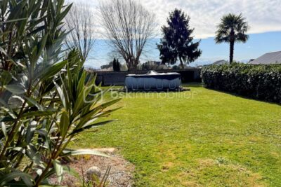 Maison idéalement située dans un quartier calme, vue Pyrénées – 9 pièces – 4 chambres – 106 m²