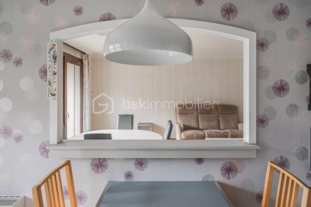 T4 89 m2 spacieux avec balcon – Copro sécurisée Grenoble – 4 pièces – 3 chambres – 90 m²