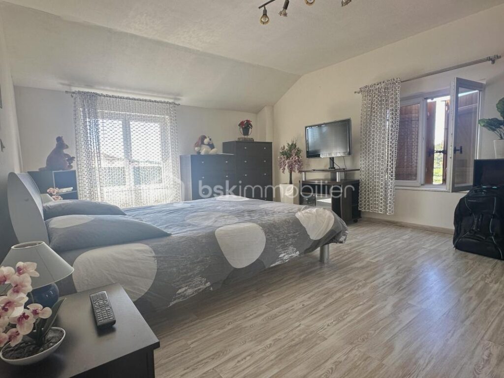 maison de campagne – 6 pièces – 4 chambres – 130 m²