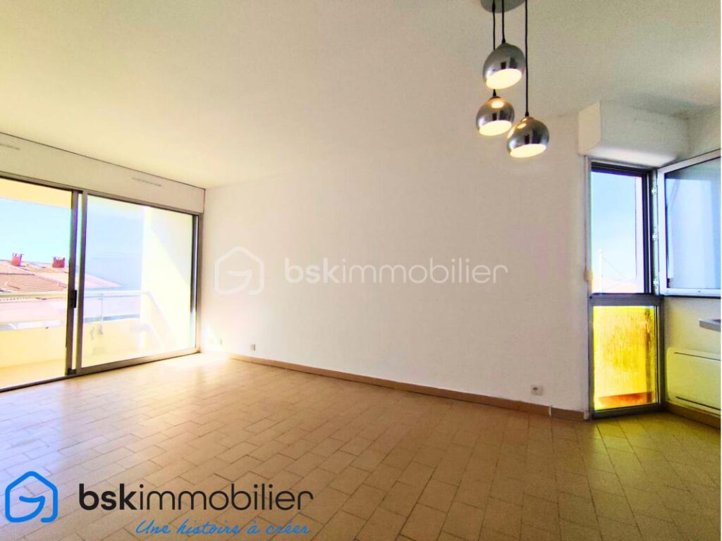 APPARTEMENT T2 PREMIERE LIGNE VUE MER – 2 pièces – 1 chambre – 39 m²