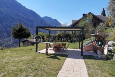 Maison 155m² sur les hauteurs de St Jean de Maurienne – 6 pièces – 5 chambres – 155 m²