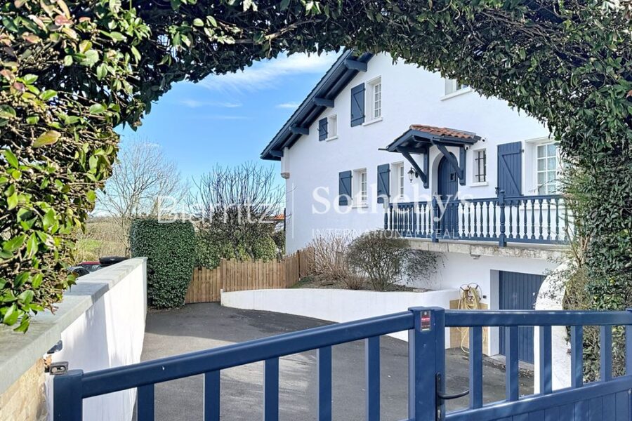 Maison à vendre à Arbonne