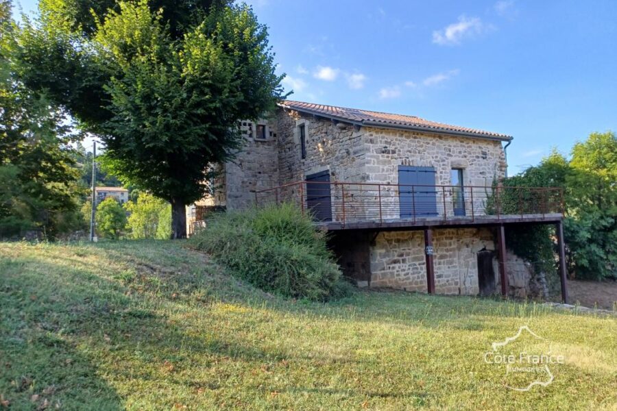 Maison à vendre à Mercuer