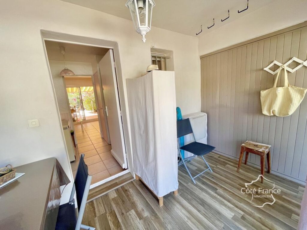 Charmante villa de 2 chambres & de grandes terrasses dans le – 3 pièces – 2 chambres – 60 m²