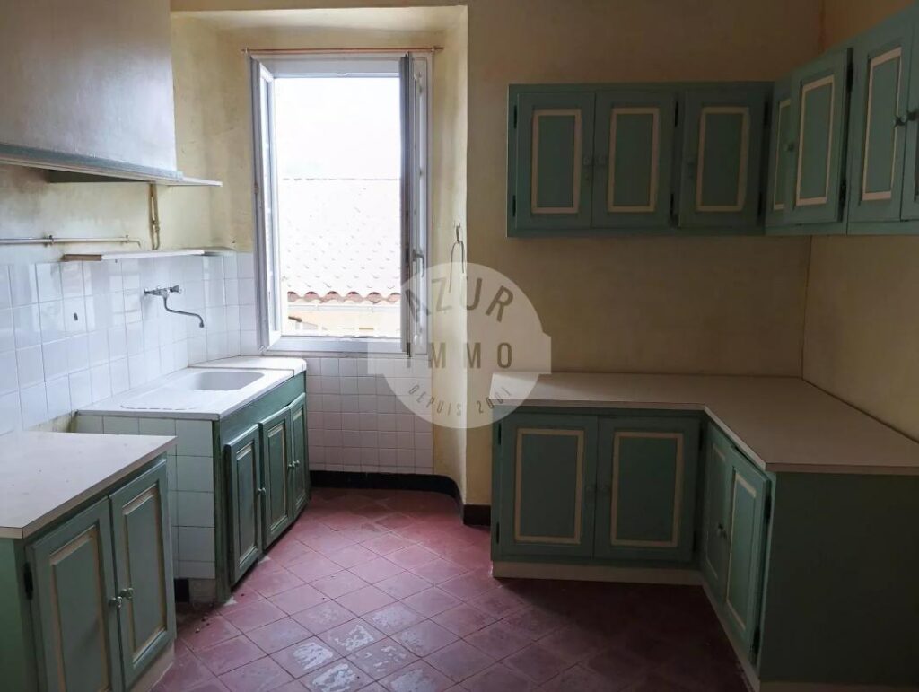 BEL APPARTEMENT T3 65 M2 CENTRE VILLAGE – 3 pièces – 2 chambres – 65 m²