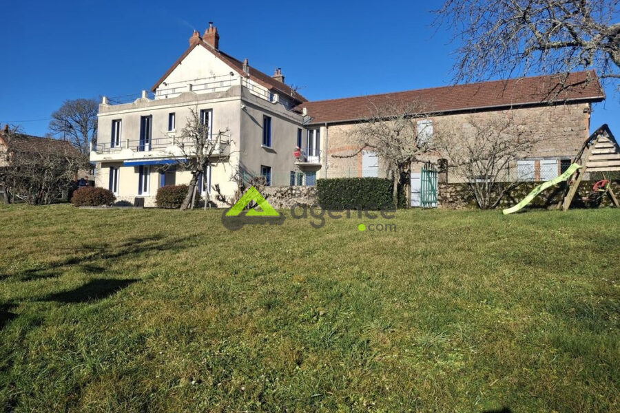 Maison à vendre à Champagnat