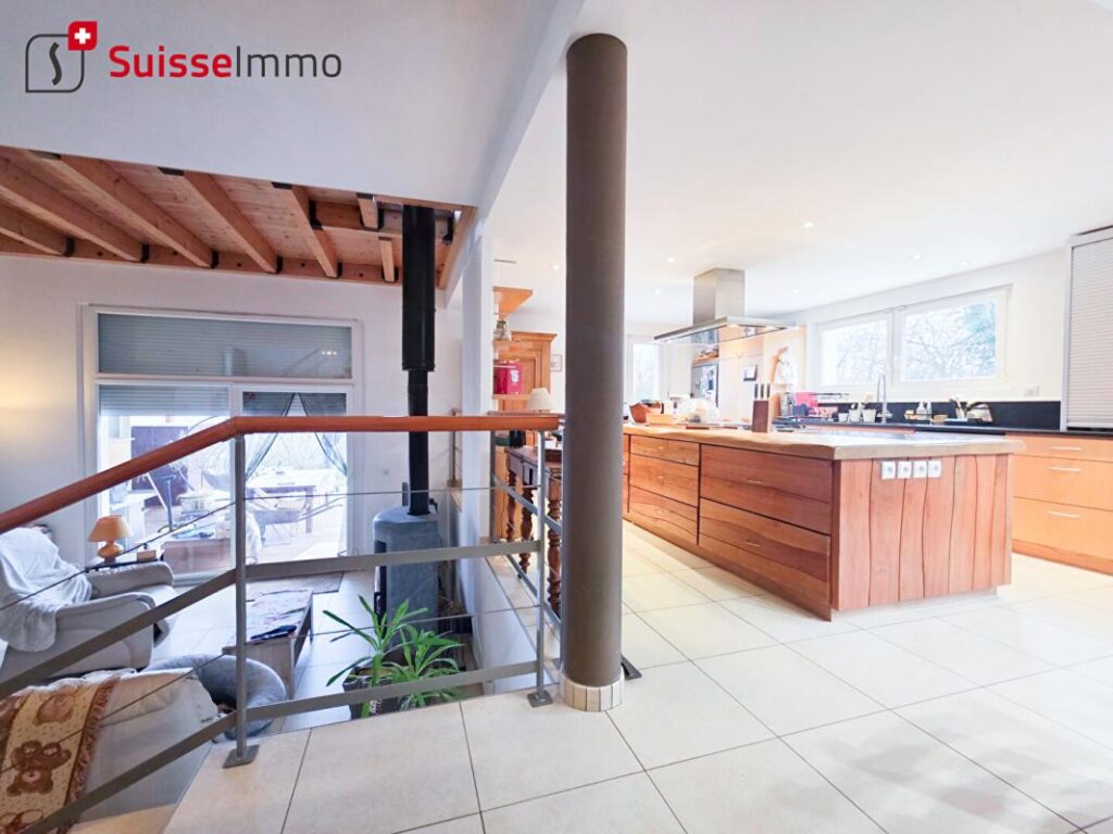 Pavillon 183M2 – 6 pièces – 4 chambres – 183 m²