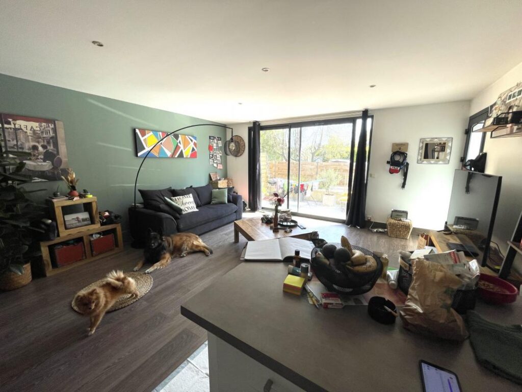 Immeuble de quatres appartements vendus loués – NR pièces – NR chambres – 235 m²