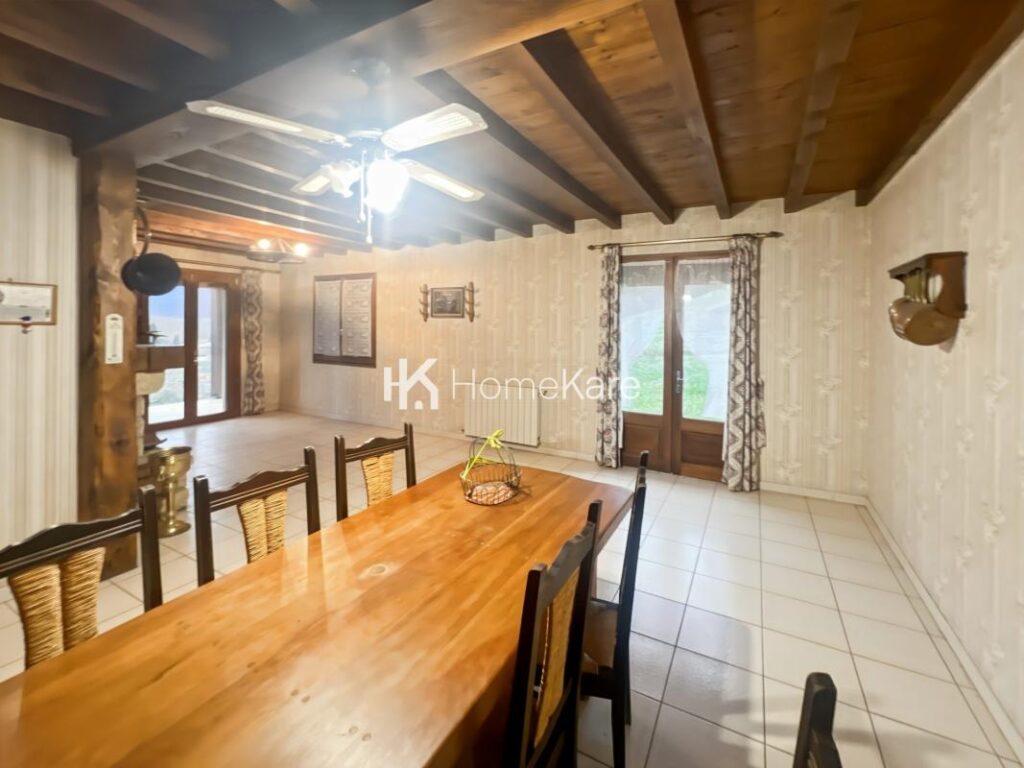 AU COEUR DES MONTAGNES !!! – 5 pièces – 3 chambres – 110 m²