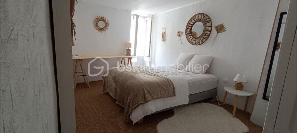 Maison de village 100 m² – 4 pièces – 3 chambres – 100 m²