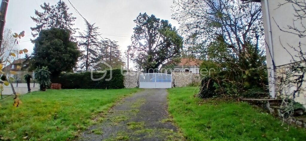 🌿Jolie Périgourdine familiale – 8 pièces – 5 chambres – 130 m²