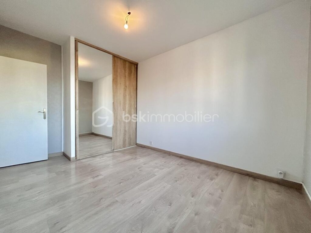 Appartement T4 / 79m2 Cognin – 4 pièces – 3 chambres – 79 m²